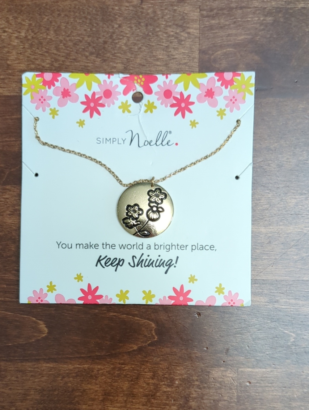 Simply Noelle Gold Floral Disc Necklace